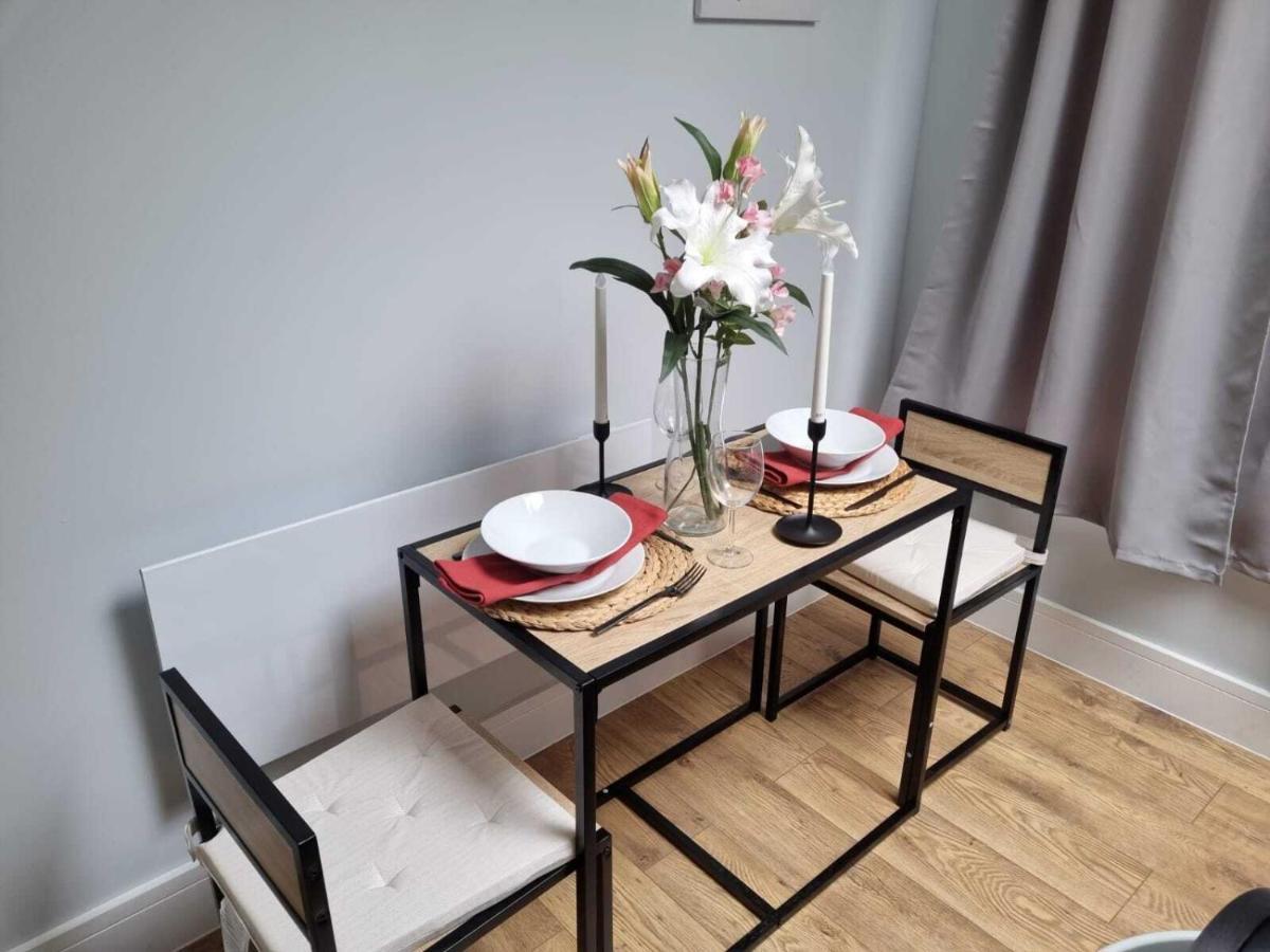 מיידסטון Serene Getaway Apartments מראה חיצוני תמונה